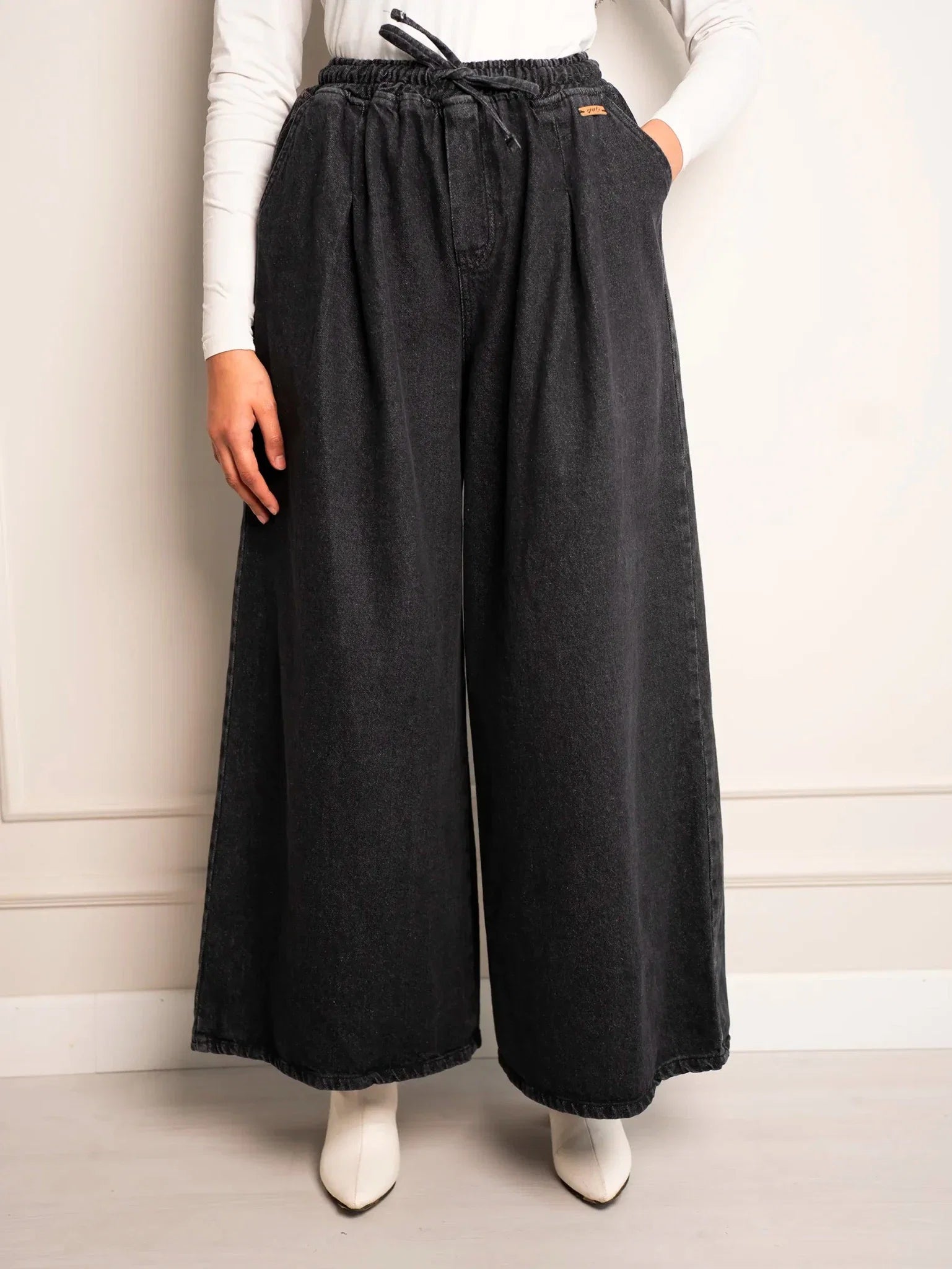 Denim Wide Leg new