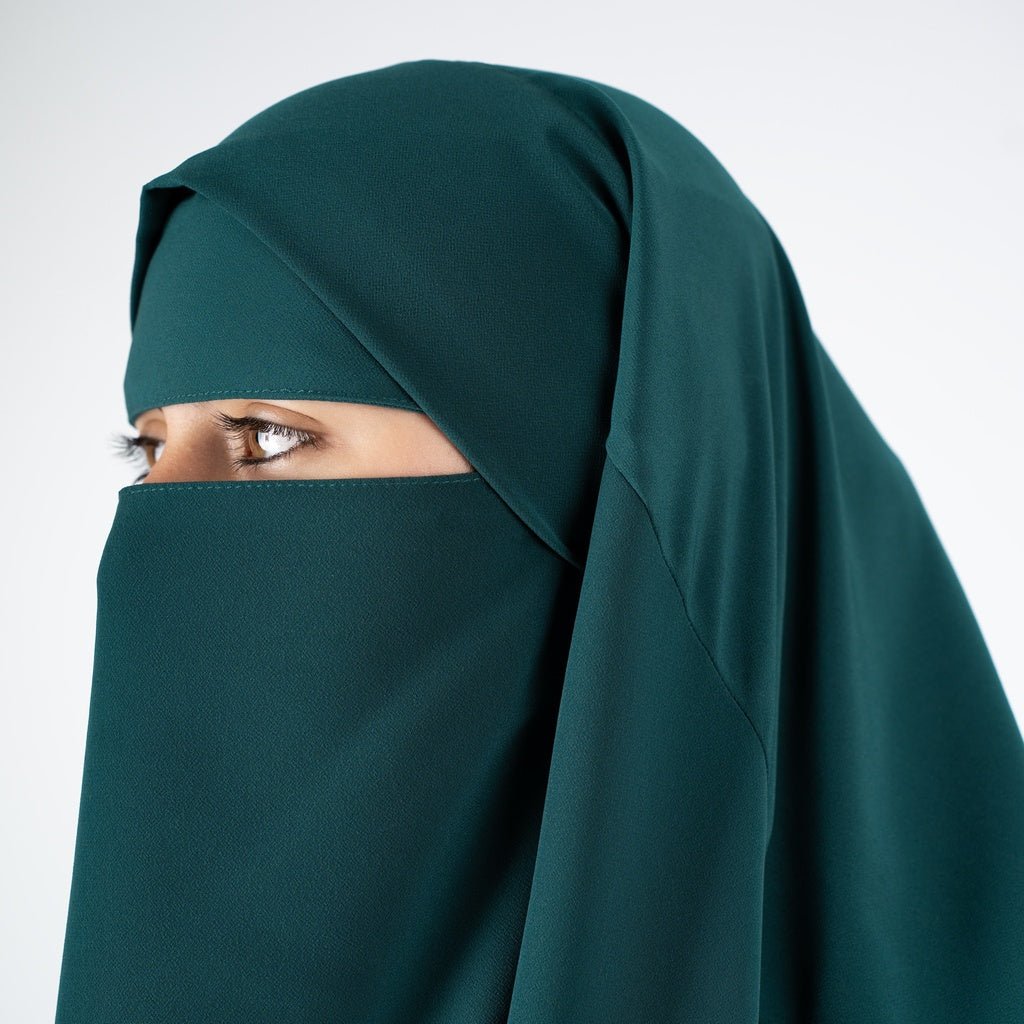 French veil set with niqab