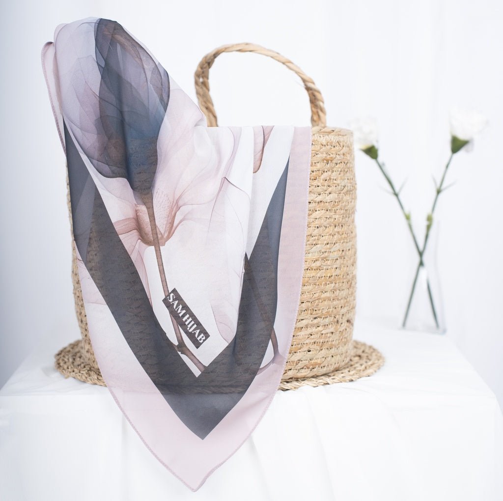 Lily Scarf
