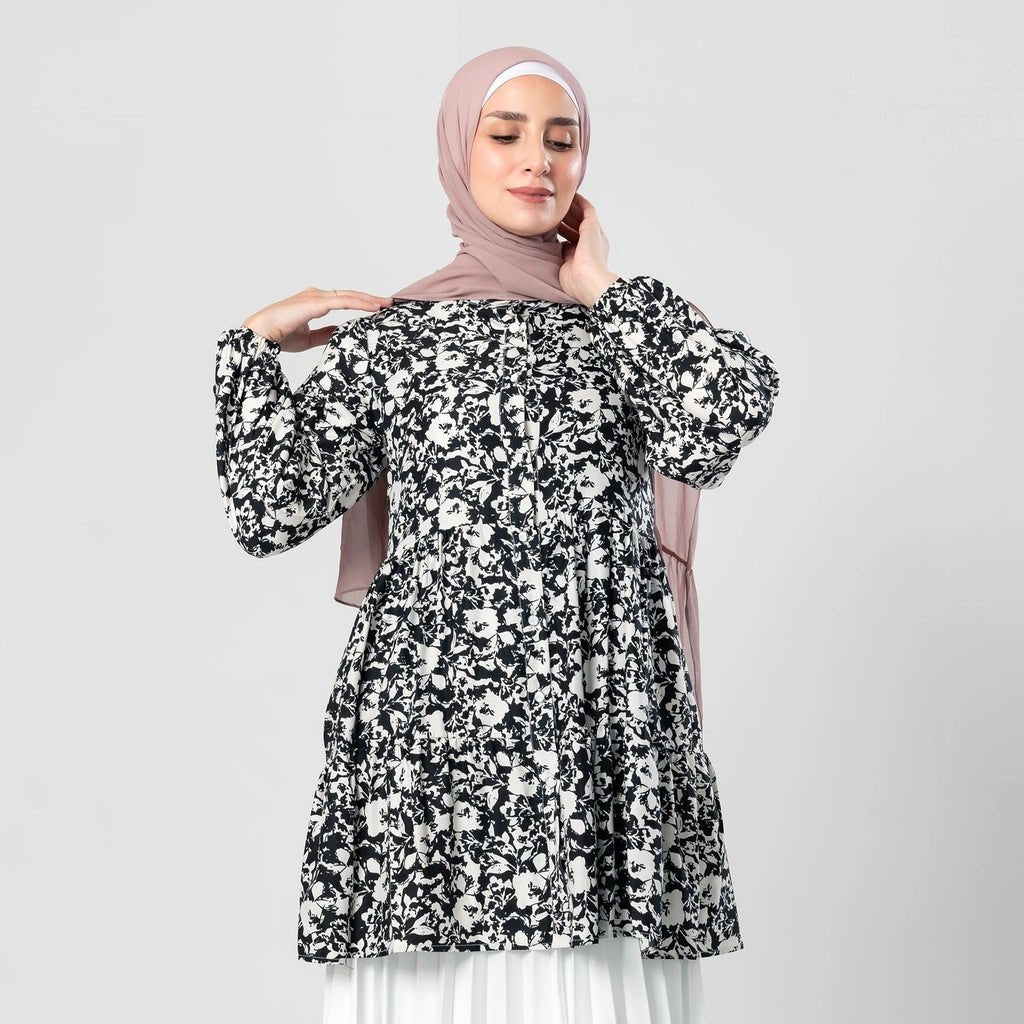 Reqa Blouse