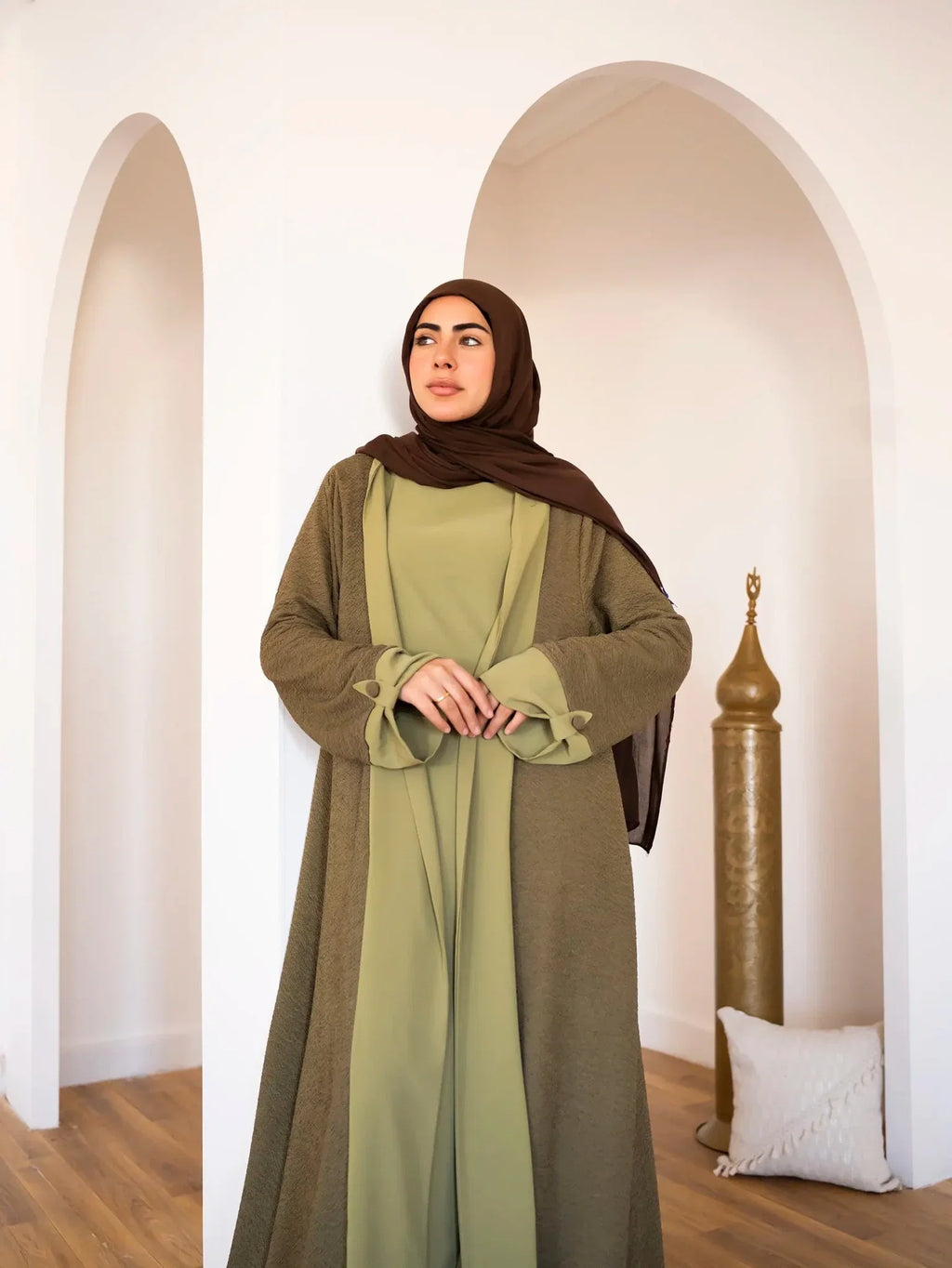 Ruwana Abaya