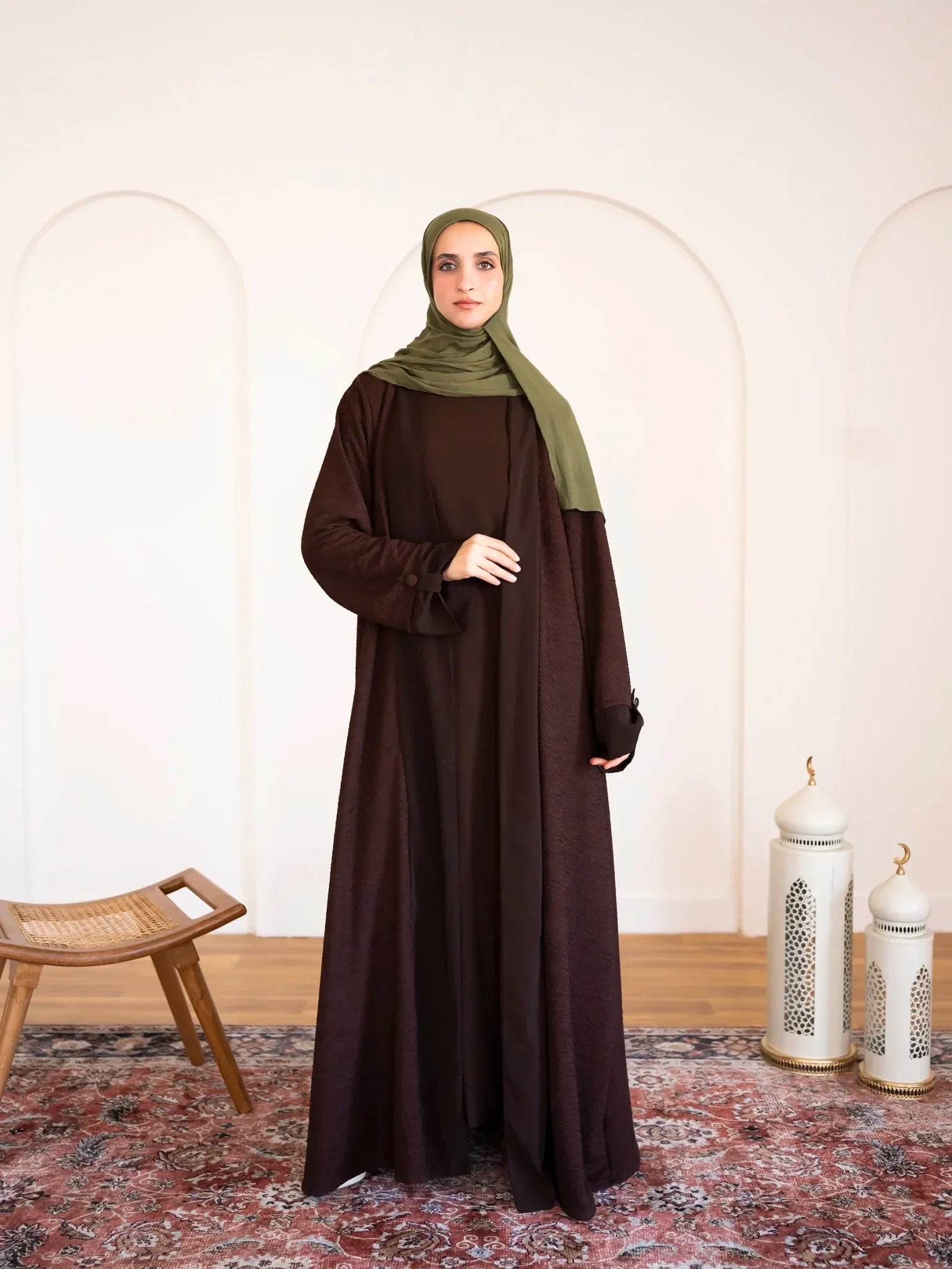 Ruwana Abaya