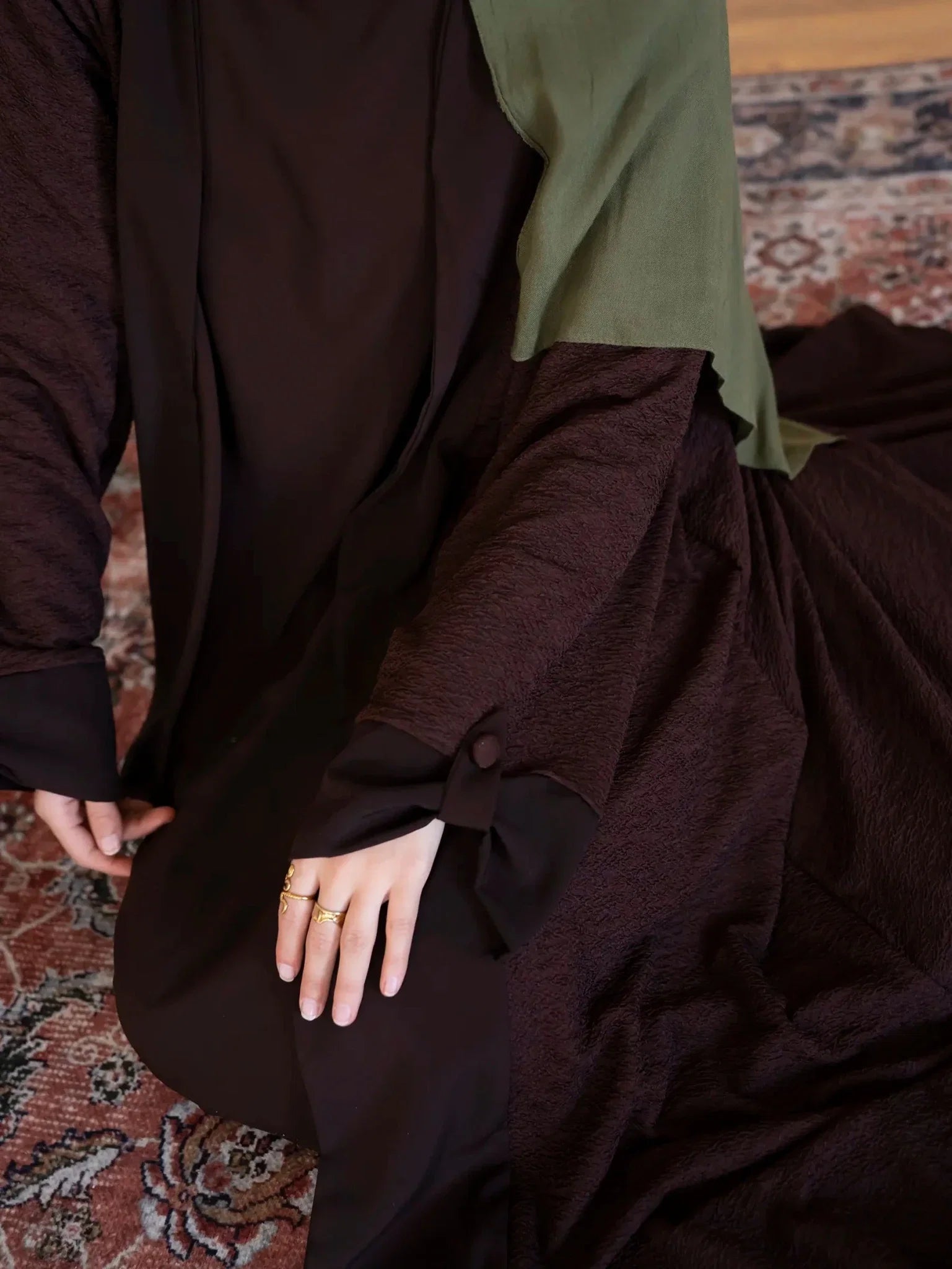 Ruwana Abaya