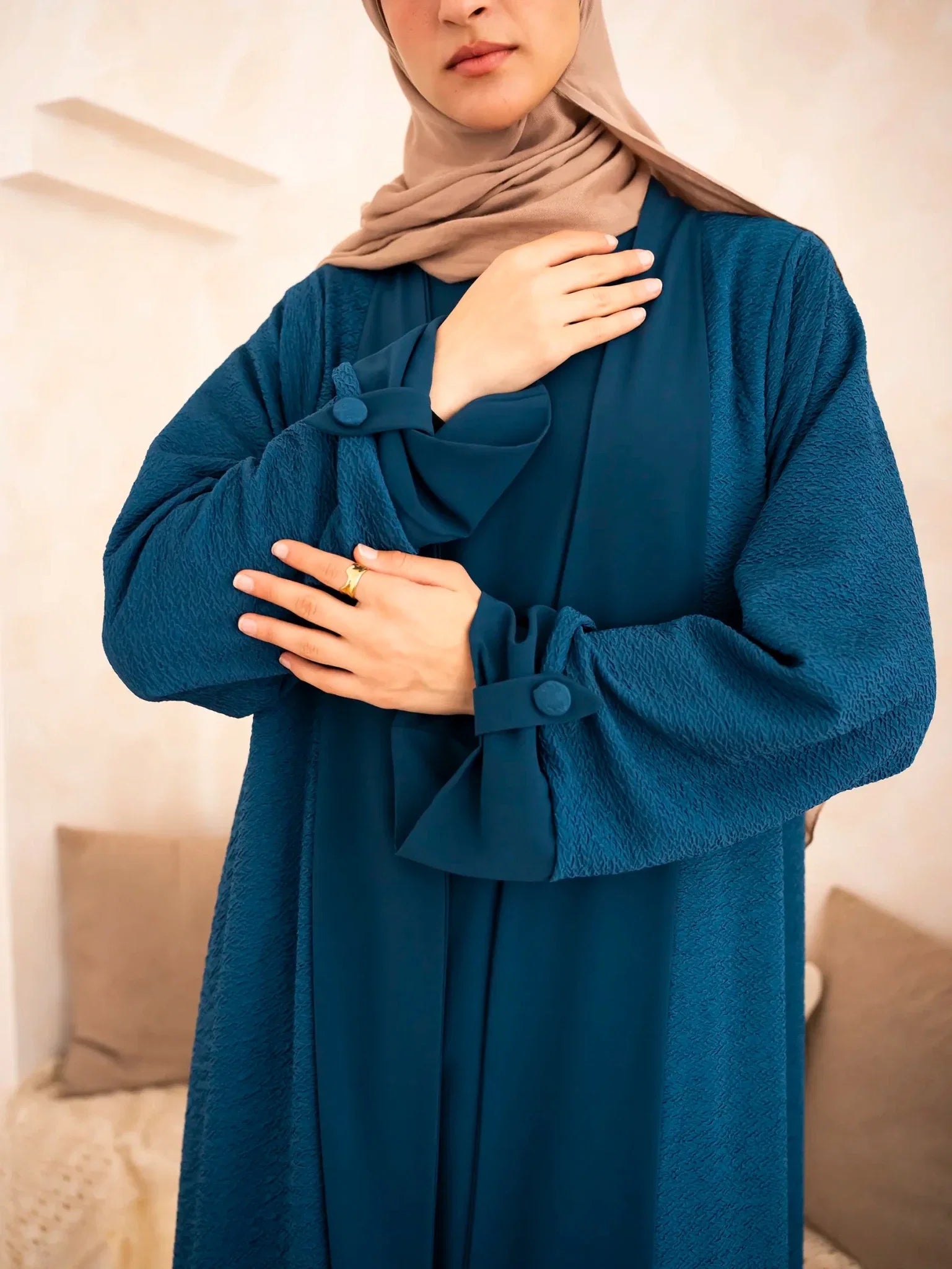 Ruwana Abaya