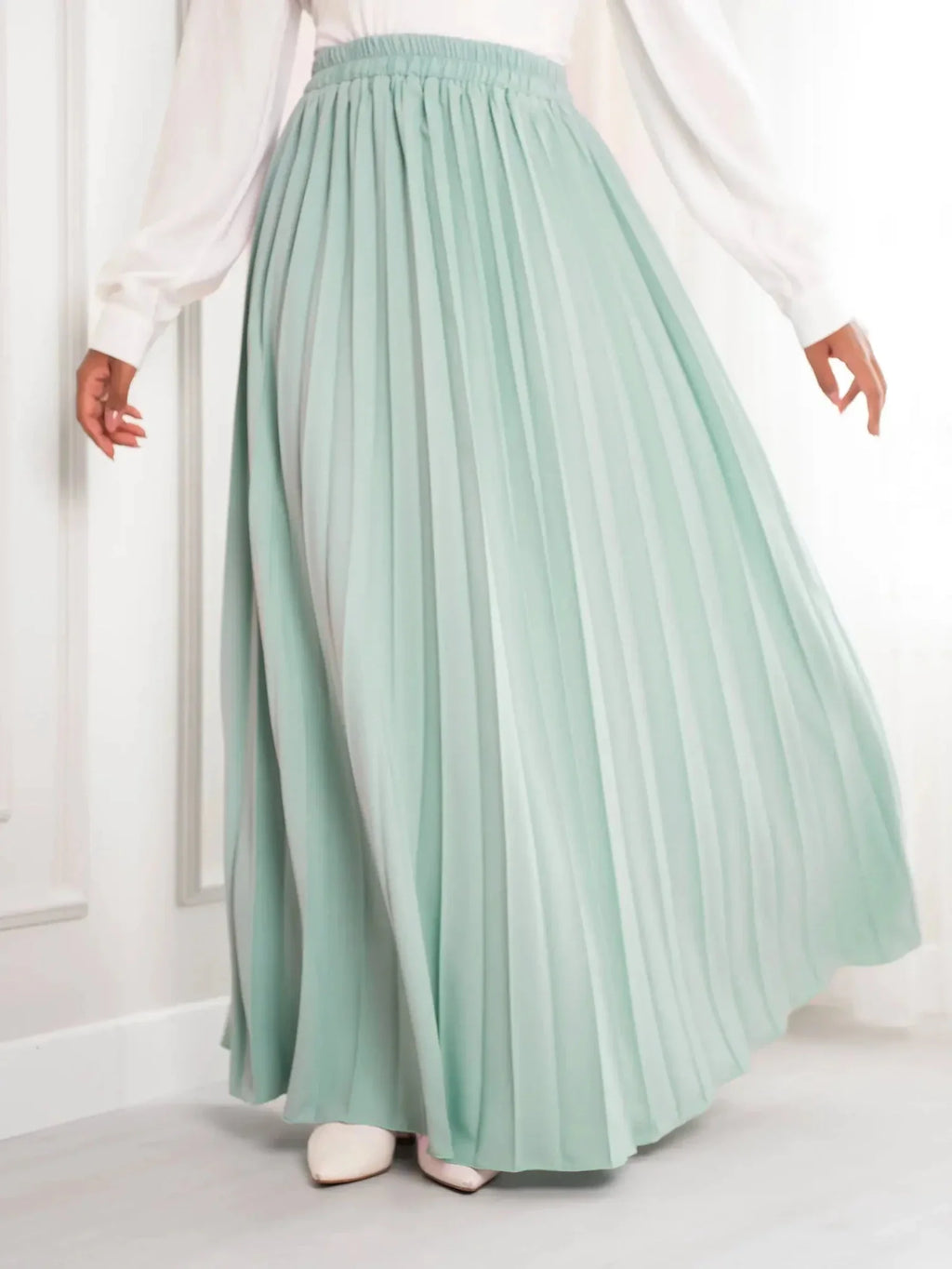 Sam Pleated Skirt