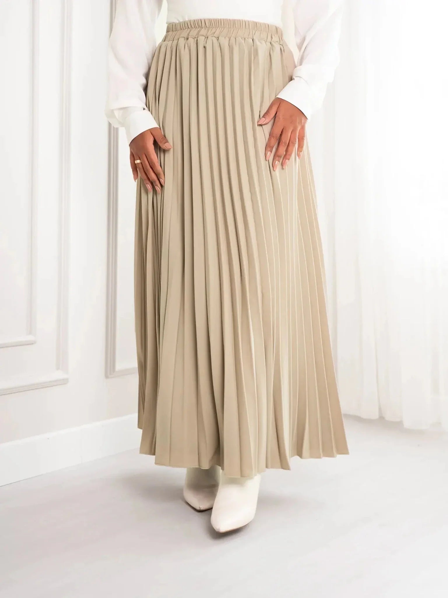 Sam Pleated Skirt