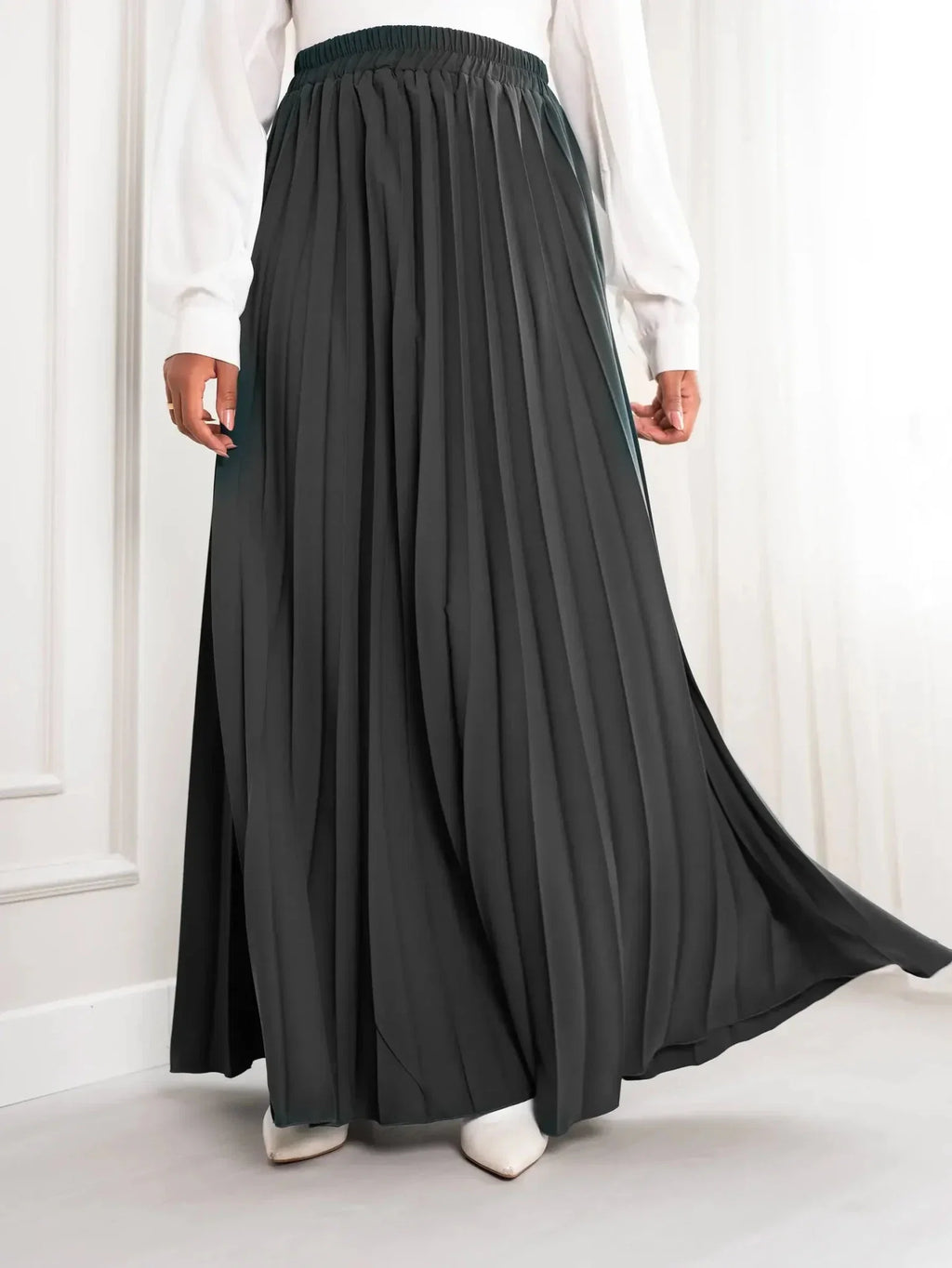 Sam Pleated Skirt