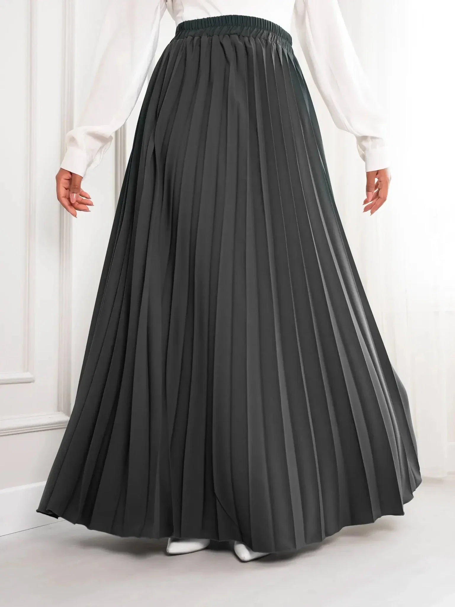 Sam Pleated Skirt