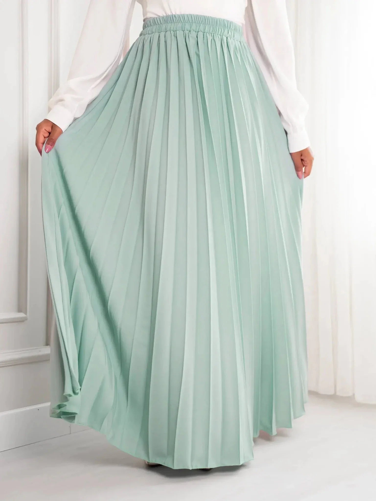 Sam Pleated Skirt