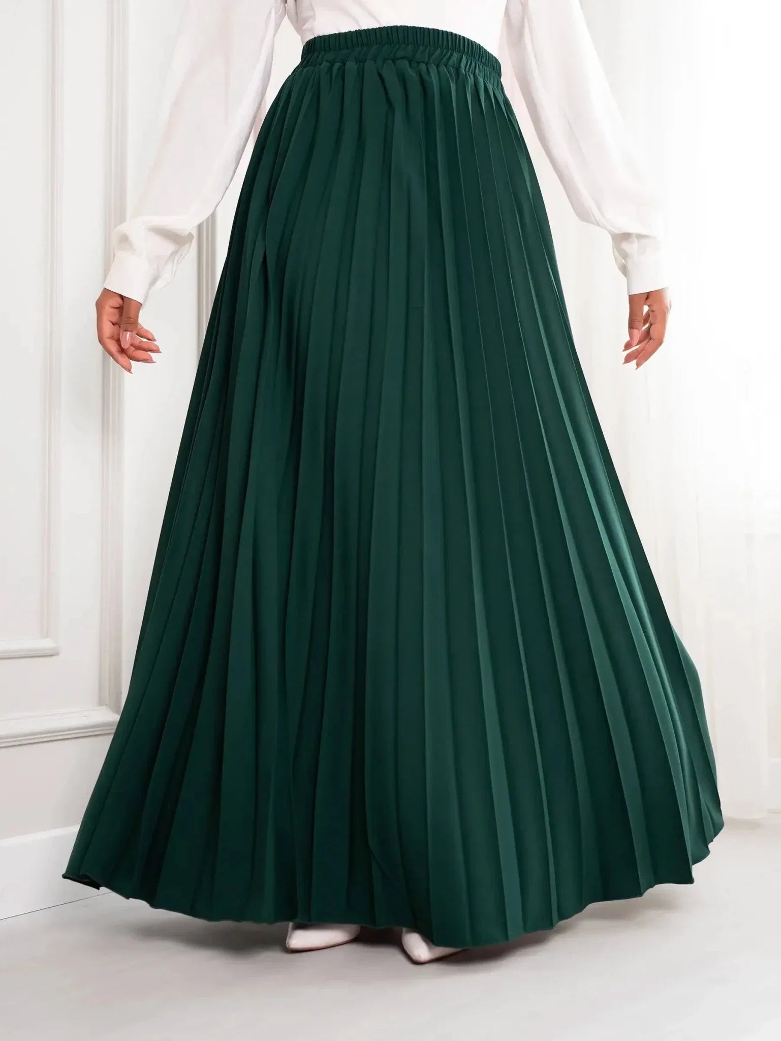 Sam Pleated Skirt