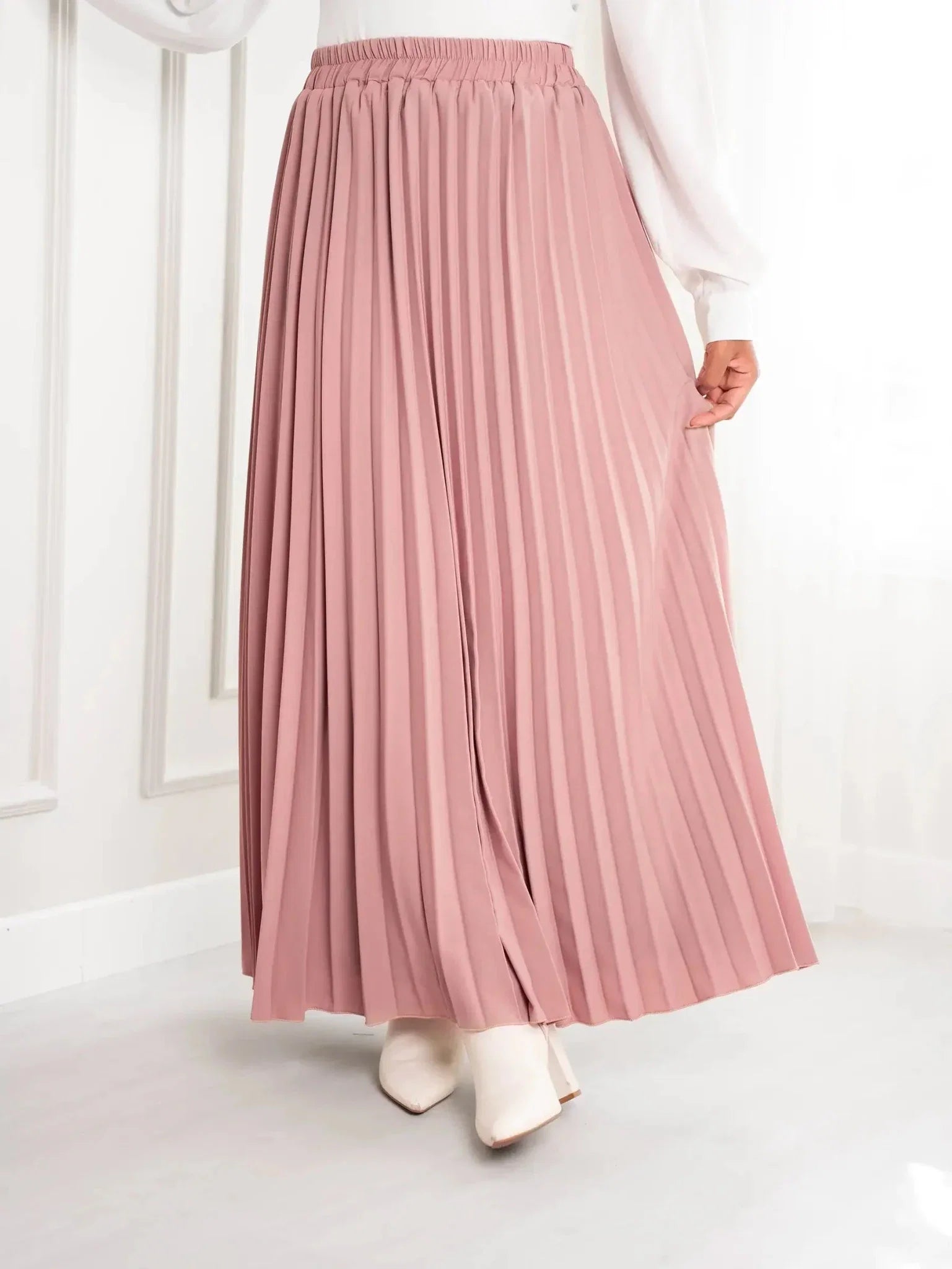 Sam Pleated Skirt