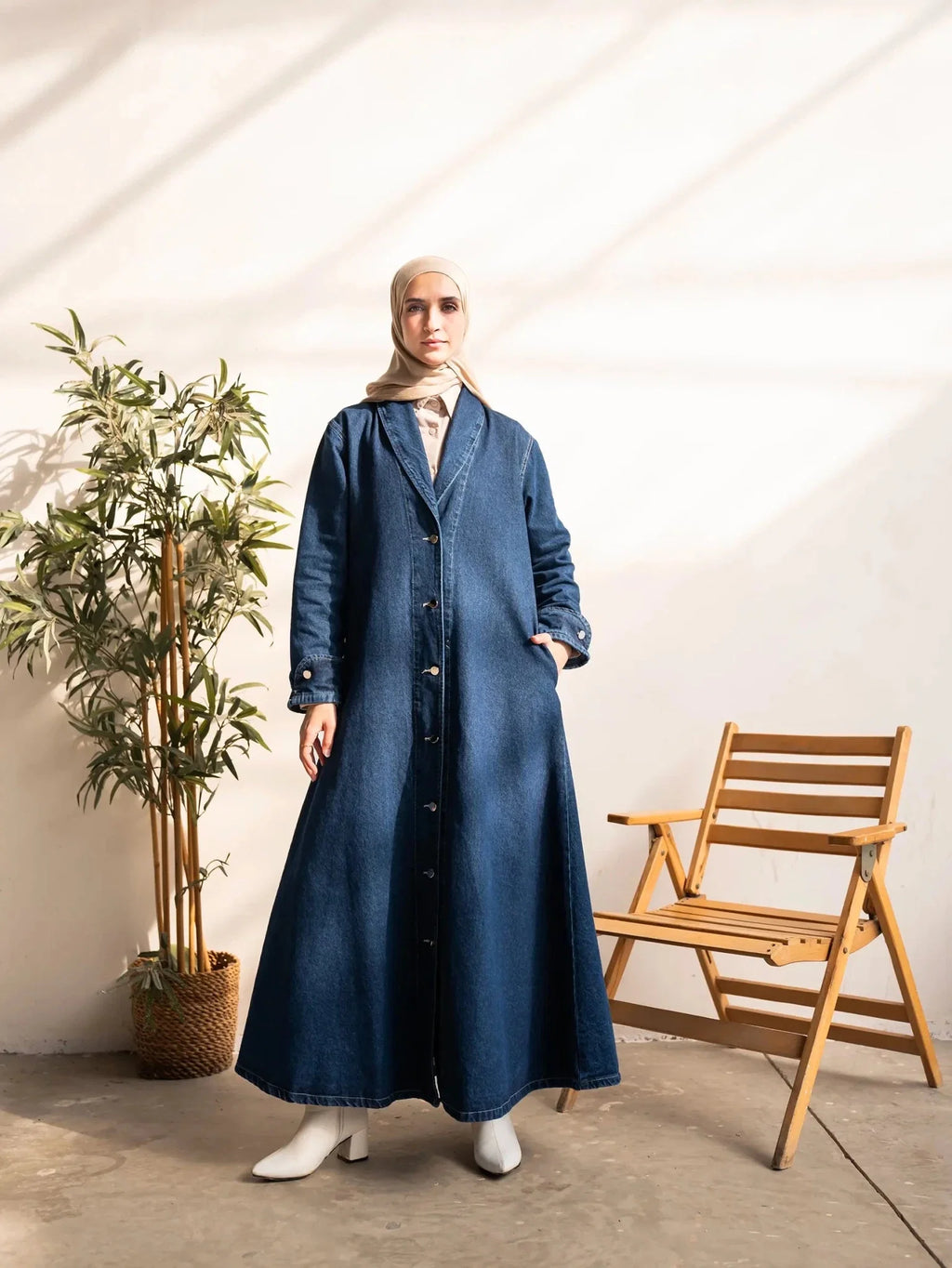 Valera Dress – The Essence of Bold Modesty